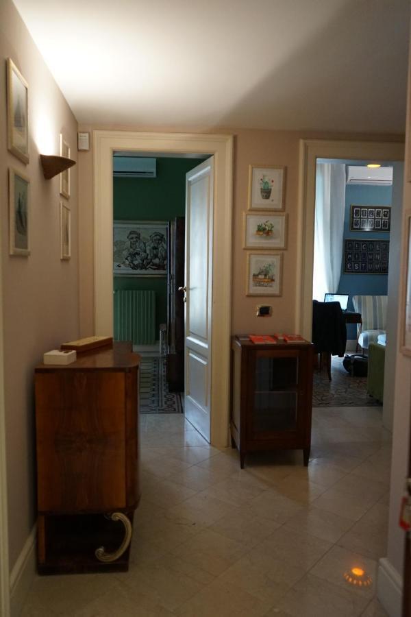 Appartamento Di Fronte Al Mare By Apulia Accommodation 바리 외부 사진